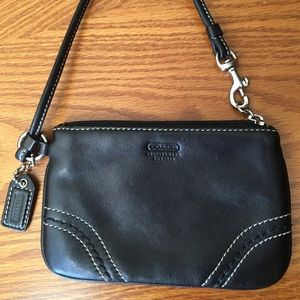 Coach Wristlet/Wallet Black Leatherware